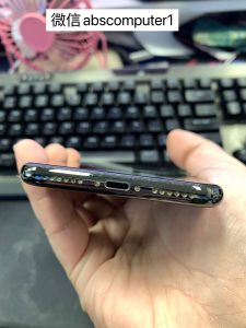 IPhone X 64gb black charging port faulty wireless charging ok