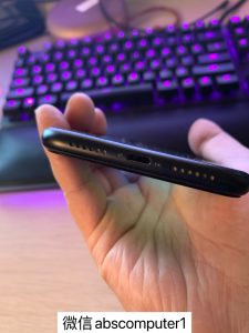 IPhone XR 64gb black battery health 81%