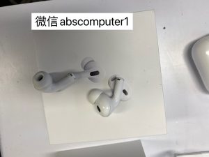 AirPods Pro 2nd generation lightning port