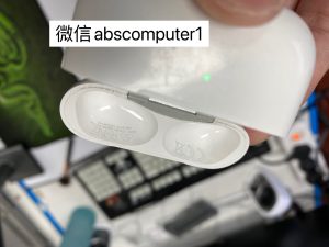 AirPods Pro 2nd generation lightning port